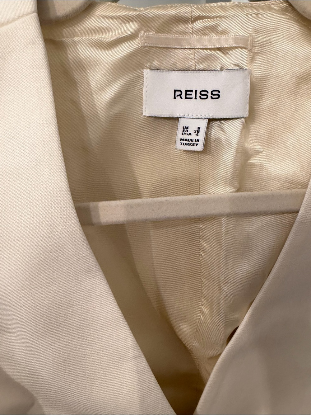 Reiss Button-Through Tailored Waistcoat - Picture 7 of 8